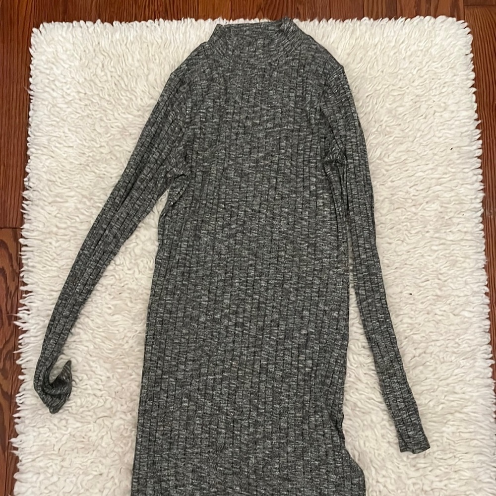Abercrombie and Fitch Fitted Grey Sweater Dress